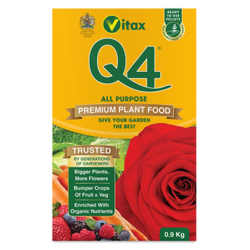 Vitax Q4 Fertiliser 0.9kg