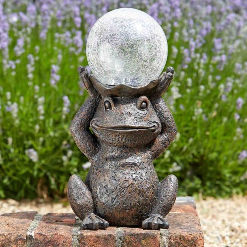 Smart Garden Solar Figurine - Gazing Frog